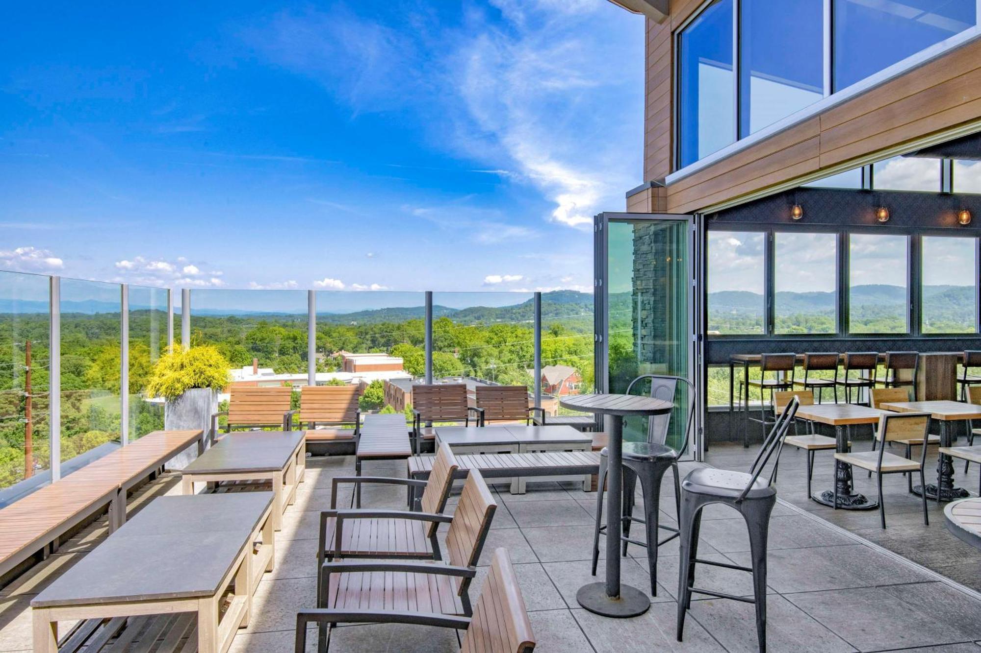 Doubletree By Hilton Asheville Downtown المظهر الخارجي الصورة