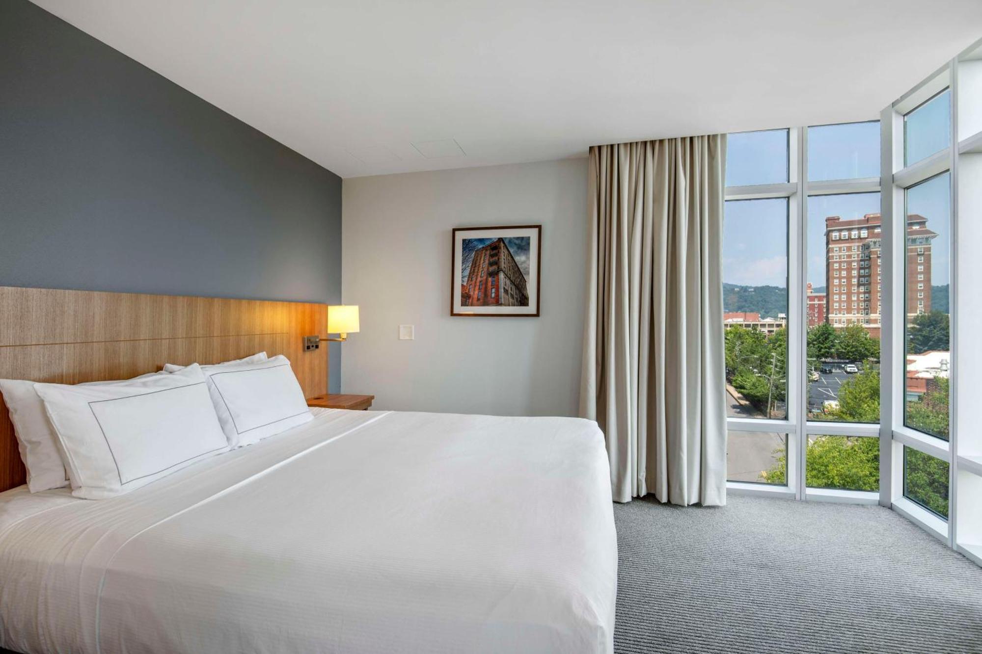 Doubletree By Hilton Asheville Downtown المظهر الخارجي الصورة