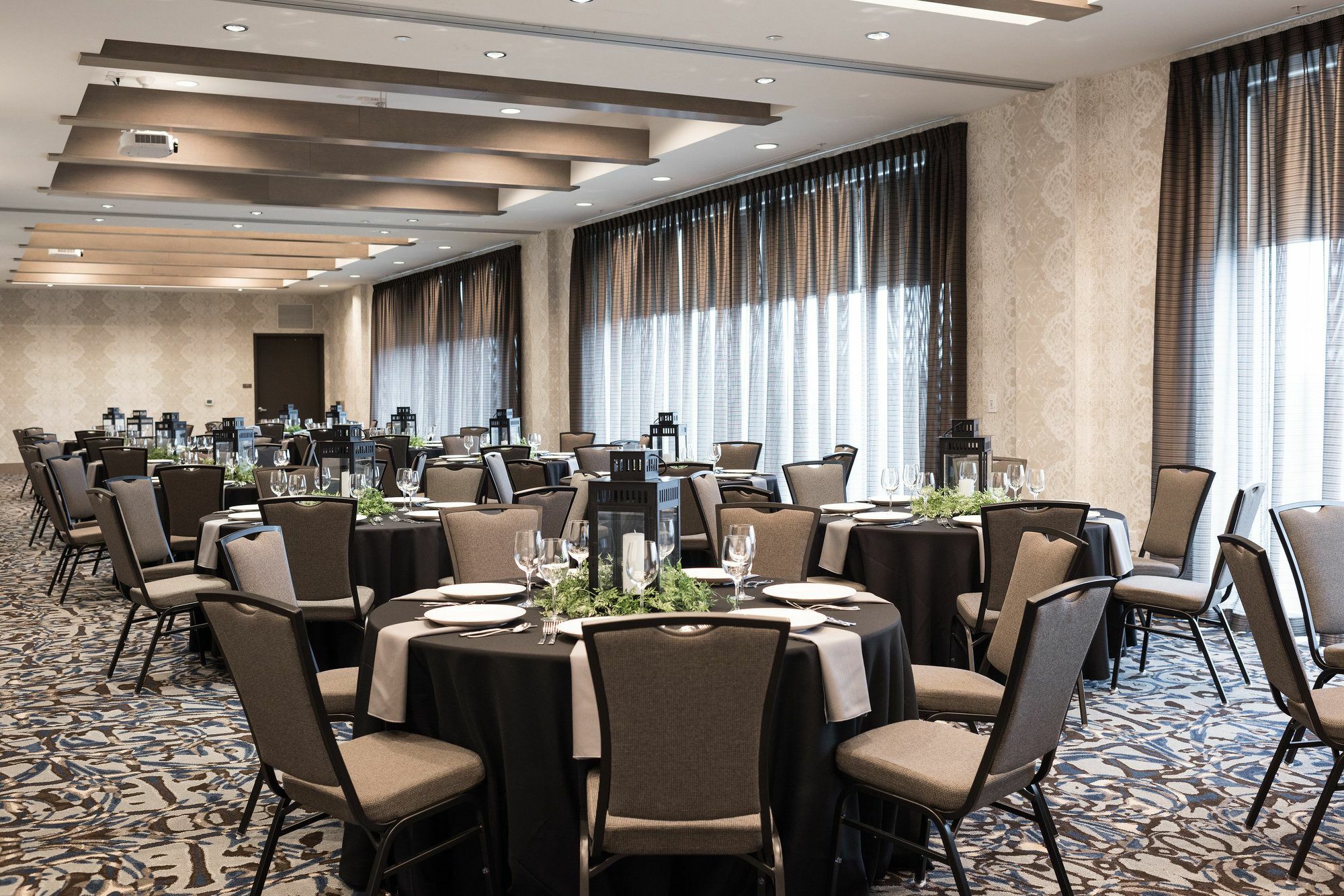 Doubletree By Hilton Asheville Downtown المظهر الخارجي الصورة